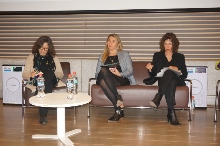 Seminario del AMTC presentó propuestas para aumentar la participación femenina en minería y ciencias